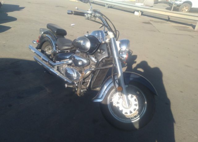 Suzuki VL800K