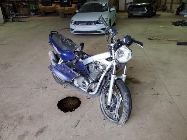 Suzuki GS500E
