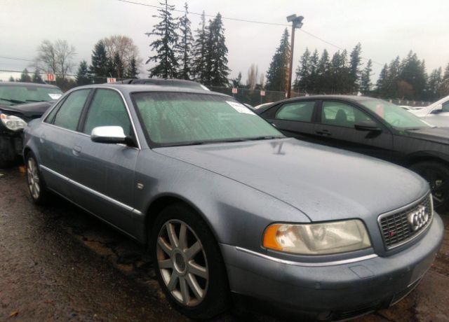 Audi S8