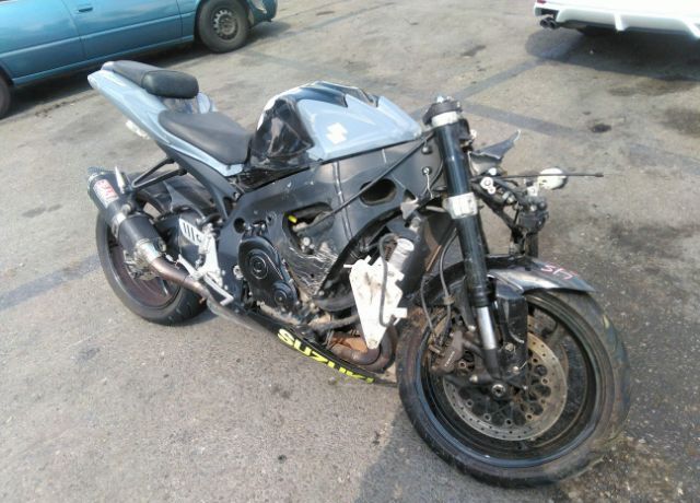 Suzuki GSX-R750