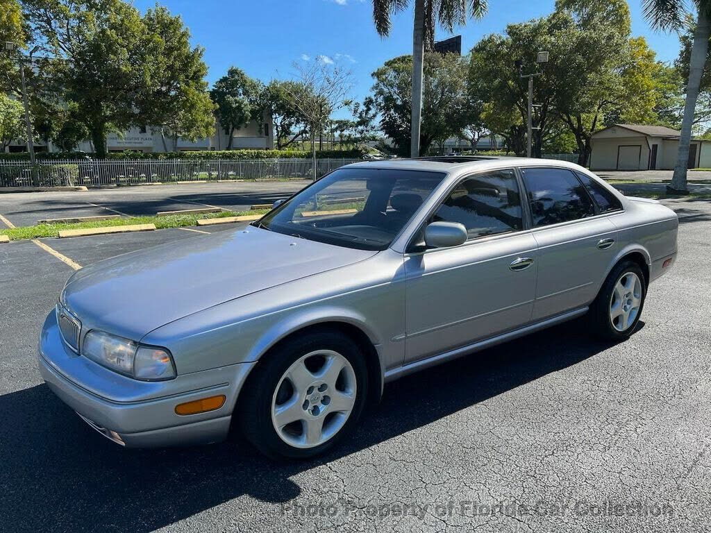 Infiniti Q45