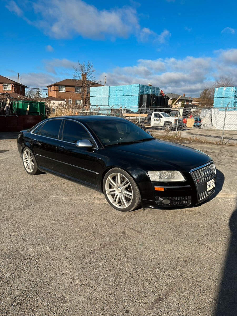 Audi S8