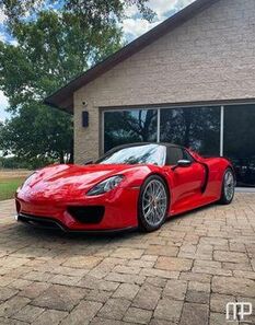 Porsche 918