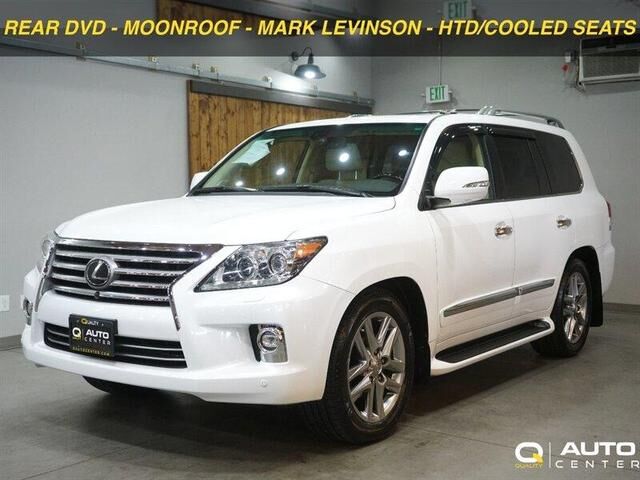 Lexus LX