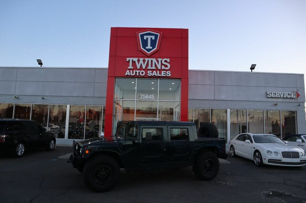 HUMMER H1