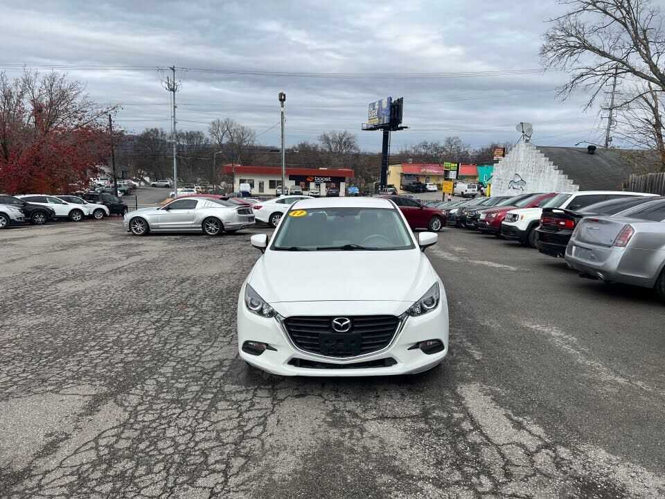 2017 MAZDA Mazda3