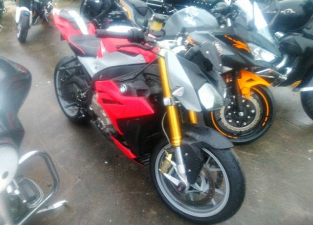 BMW S 1000 R