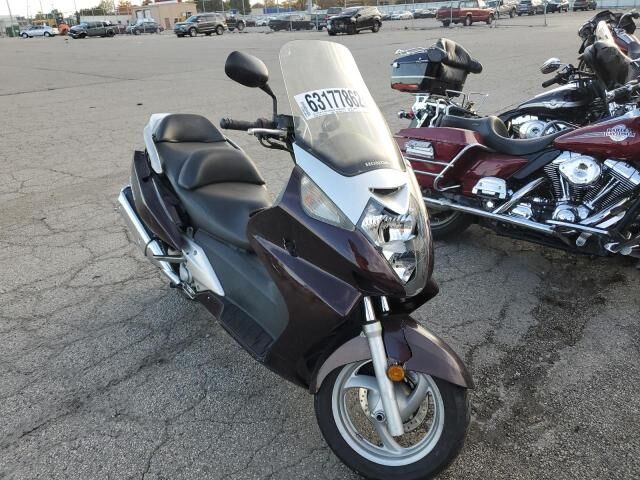 Honda FSC600 (Silver Wing)