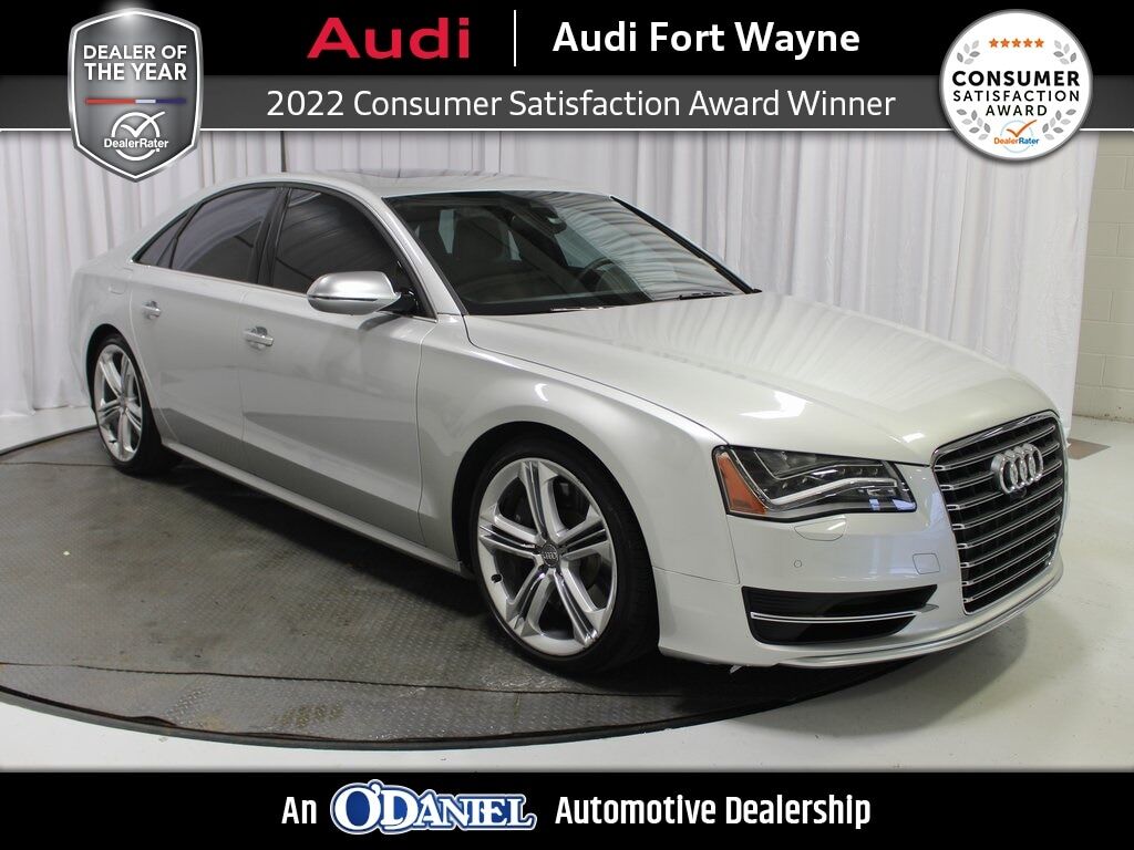 Audi S8