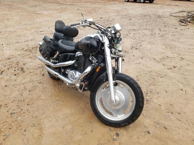Honda VT1100C2 (SHADOW SABRE)