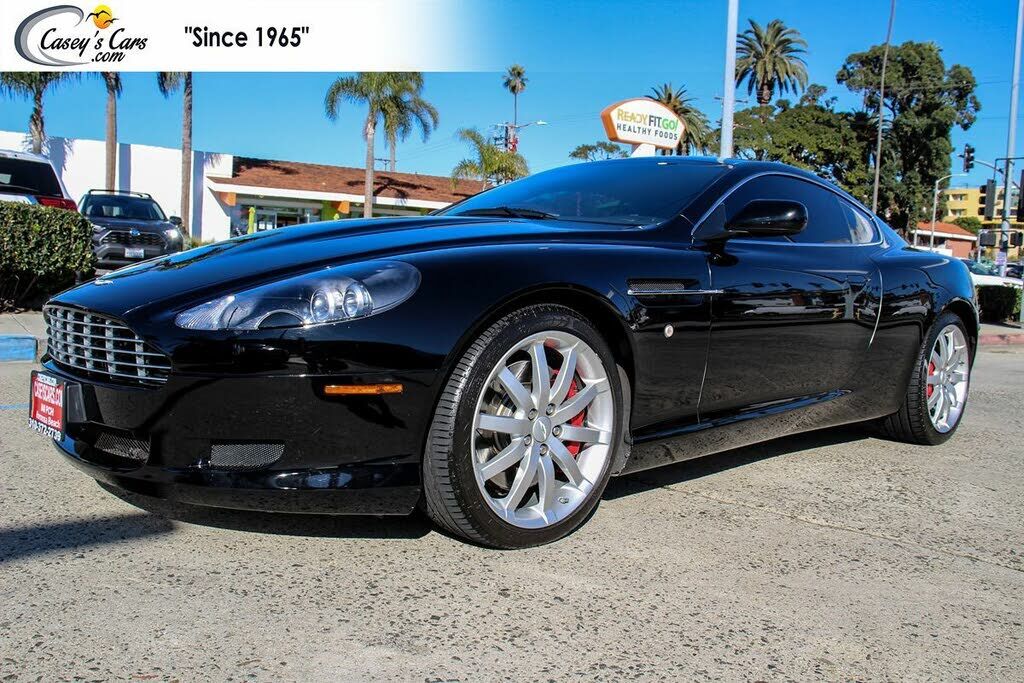Aston Martin DB9