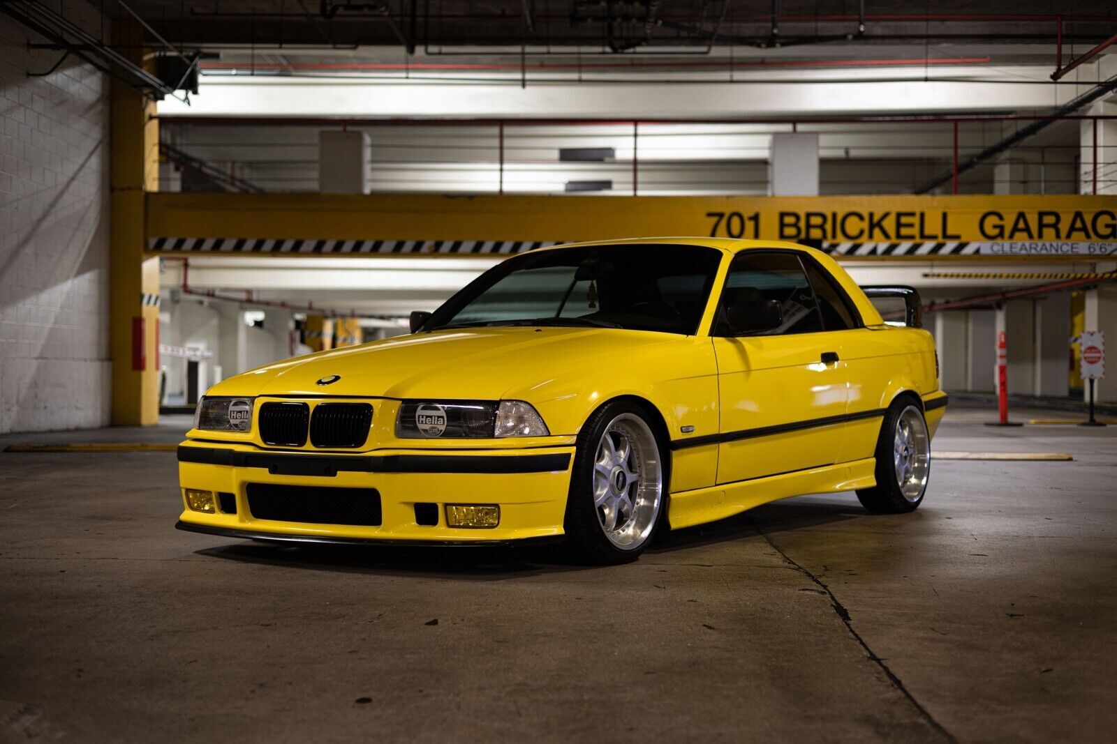 BMW 323iC