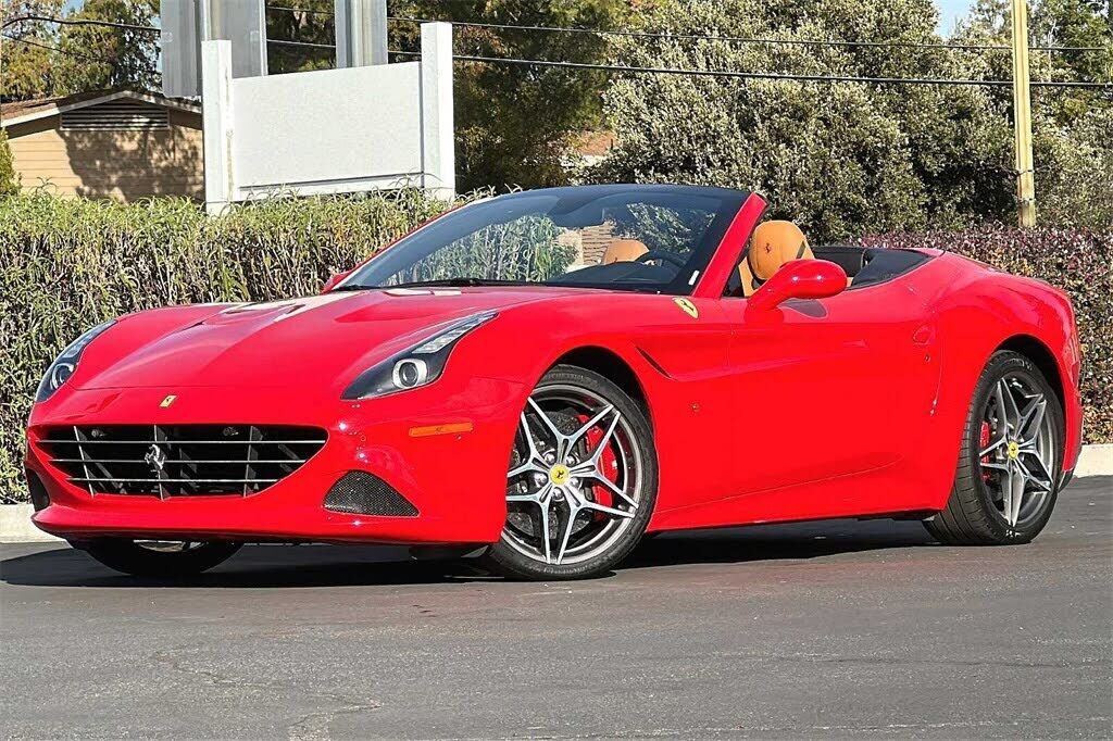 Ferrari California T