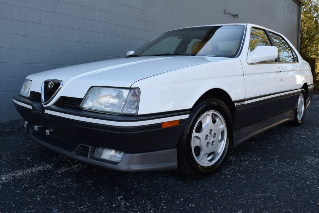 Alfa Romeo 164