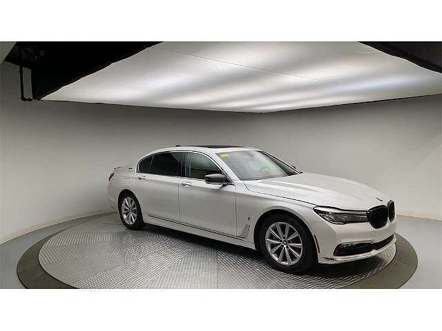 BMW 740e