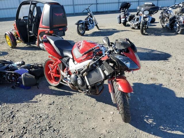 Honda VFR800Fi (INTERCEPTOR)
