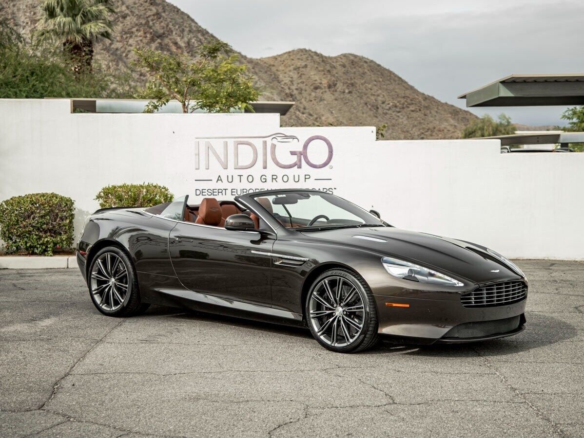 Aston Martin DB9
