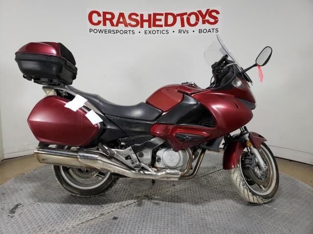 Honda NT700VA/NT700V