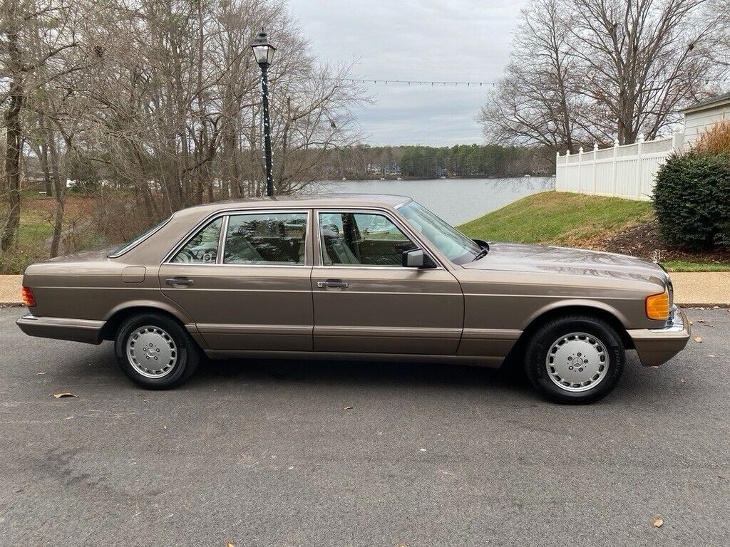 Mercedes-Benz 350