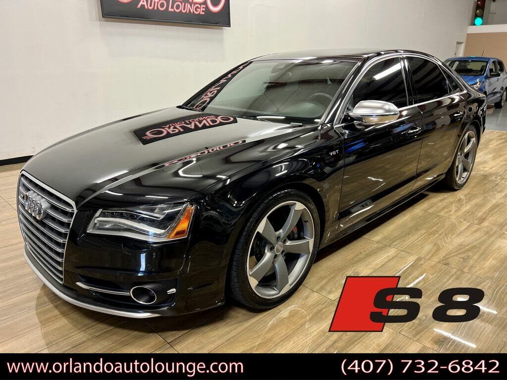 Audi S8