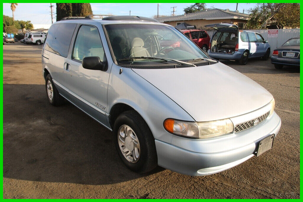 Nissan Quest