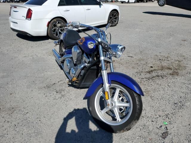 Honda VT1300 (Stateline)