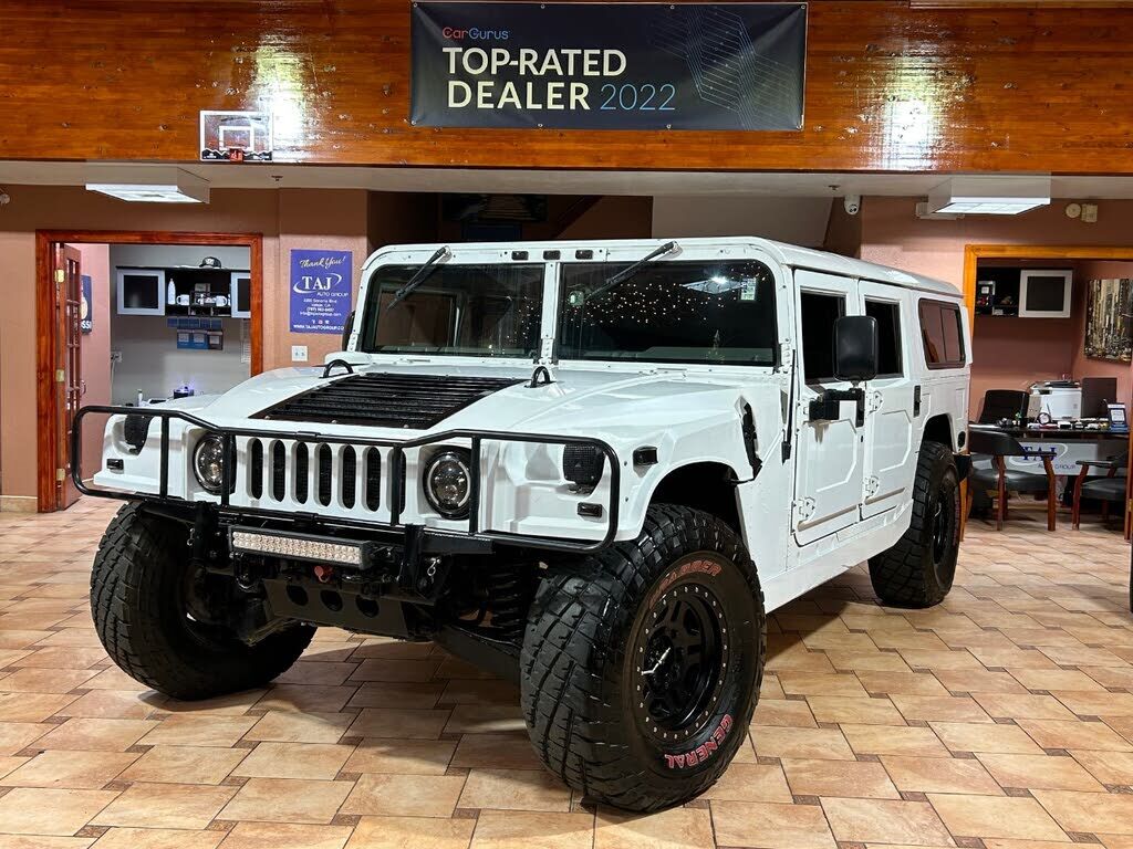 HUMMER H1