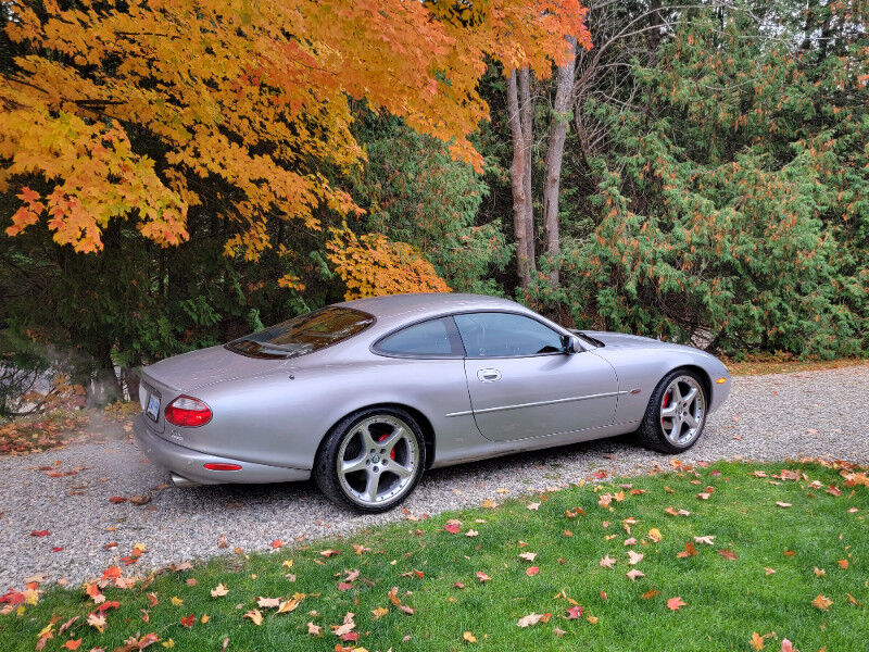 Jaguar XKR