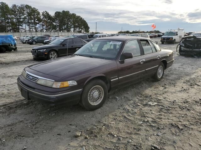 Ford Crown Victoria