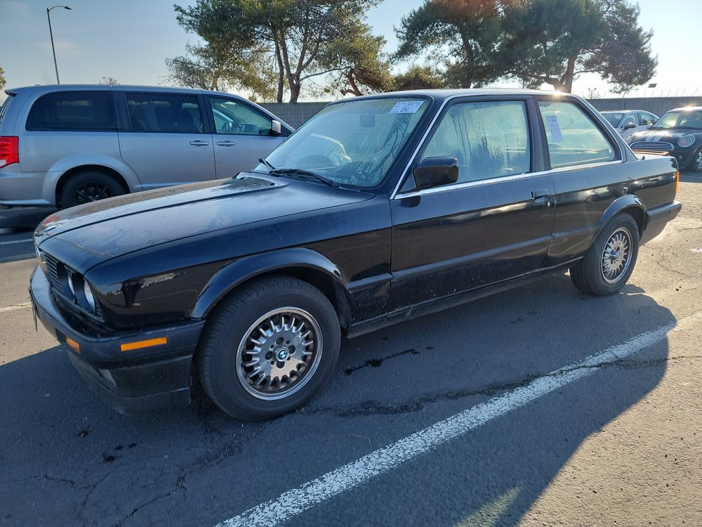 BMW 325iS