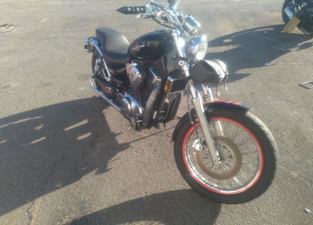 Suzuki VS1400