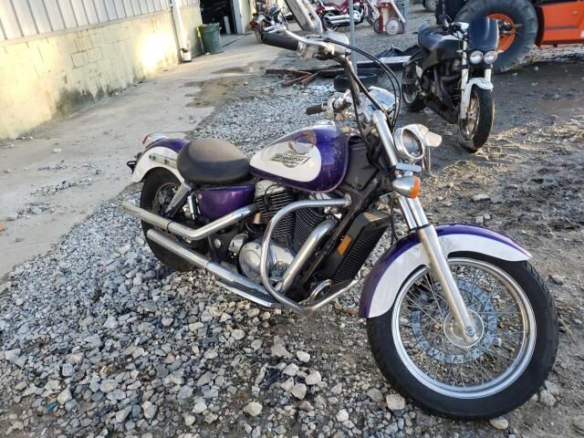 Honda VT1100C2 (SHADOW ACE)