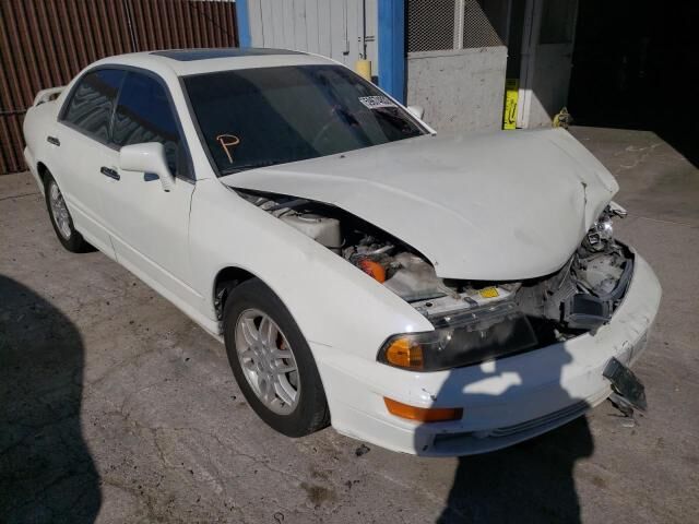 Mitsubishi Diamante