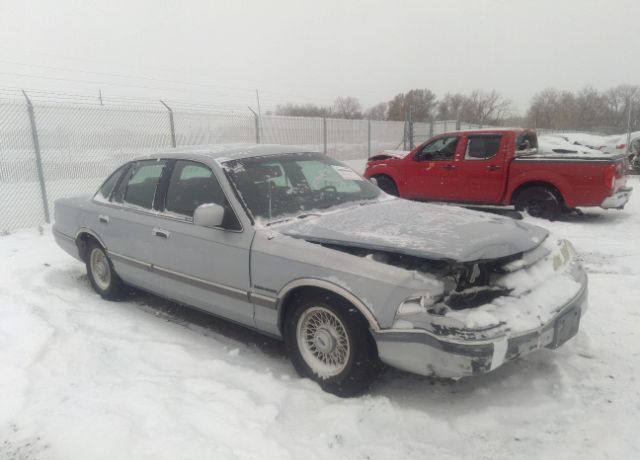 Ford Crown Victoria