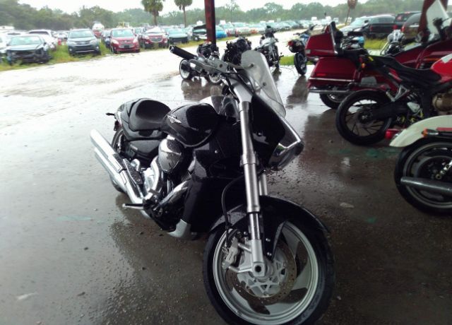 Suzuki VZR1800