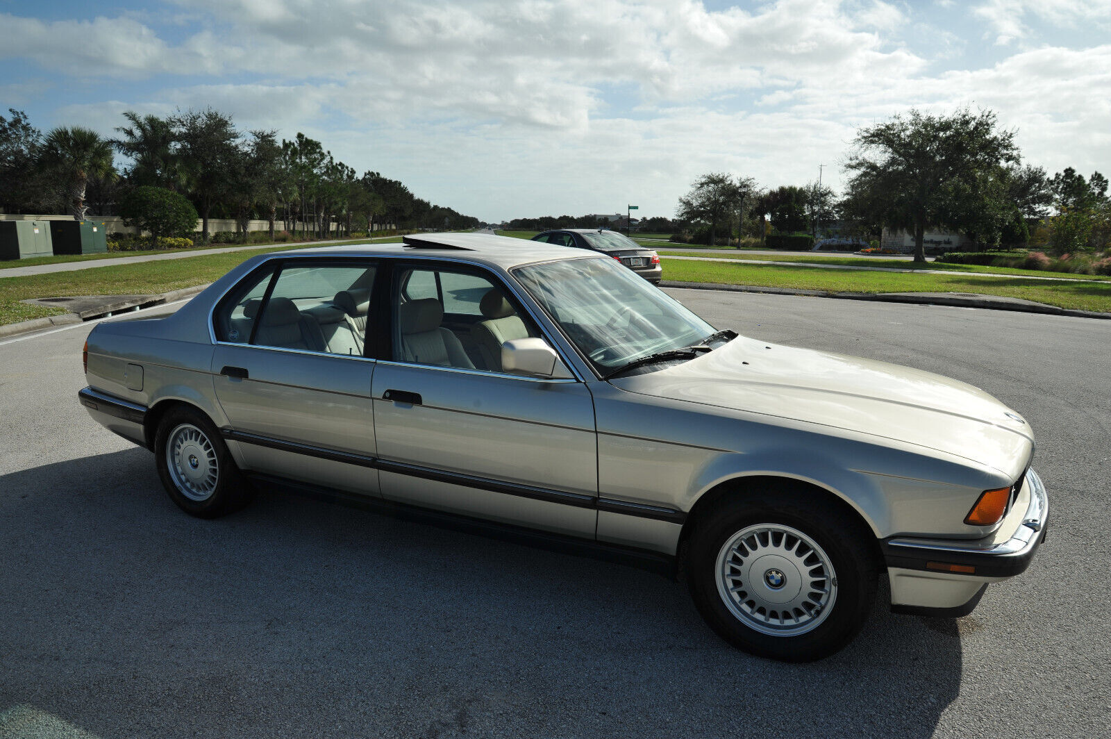BMW 735iL