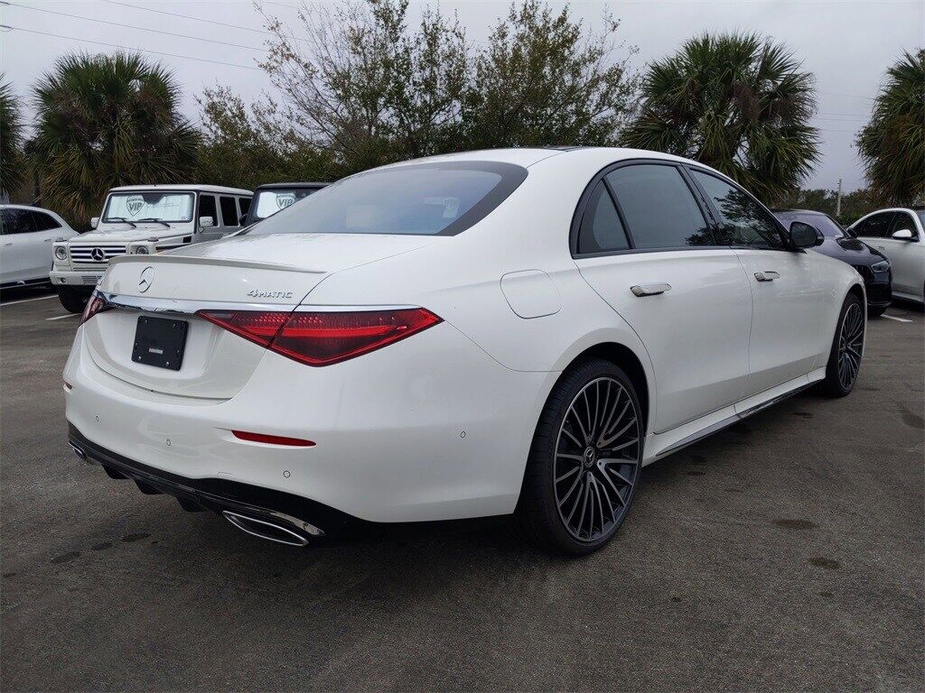 2023 Mercedes-Benz S-Class
