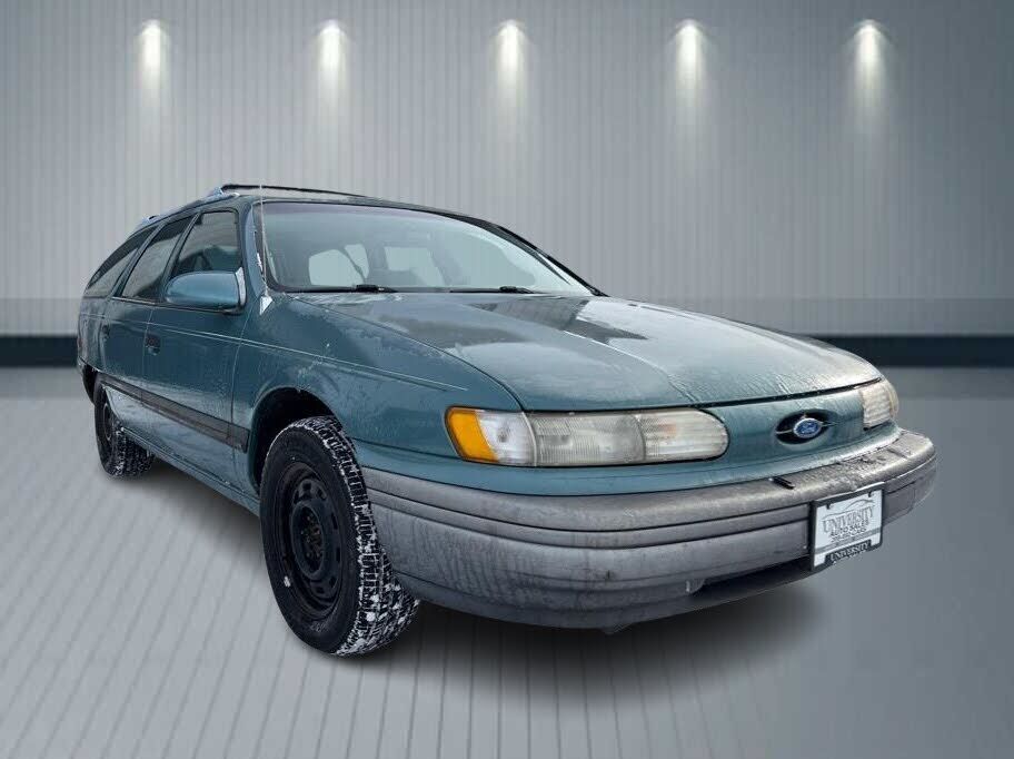Ford Taurus