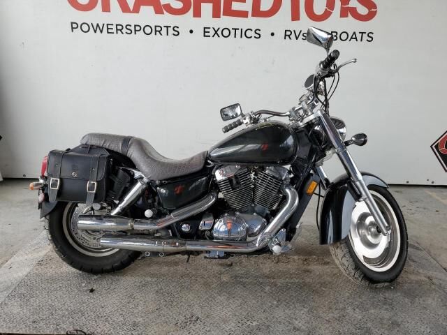 Honda VT1100C2 (SHADOW SABRE)