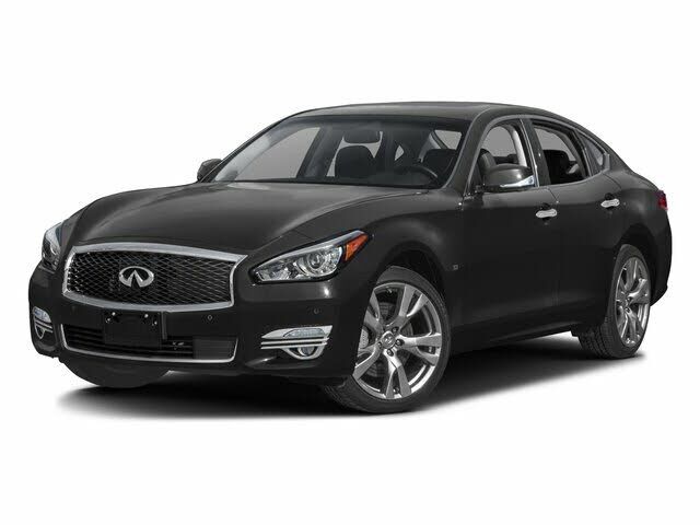 Infiniti Q70