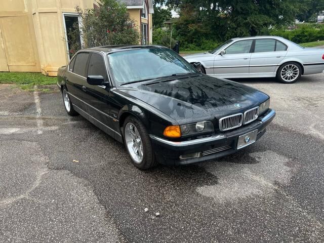 BMW 740Li
