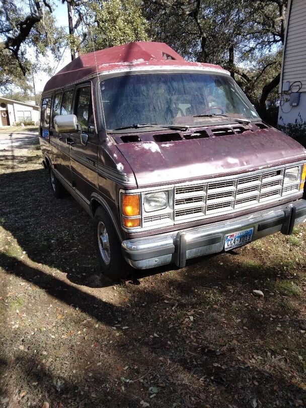 Dodge Ram Van