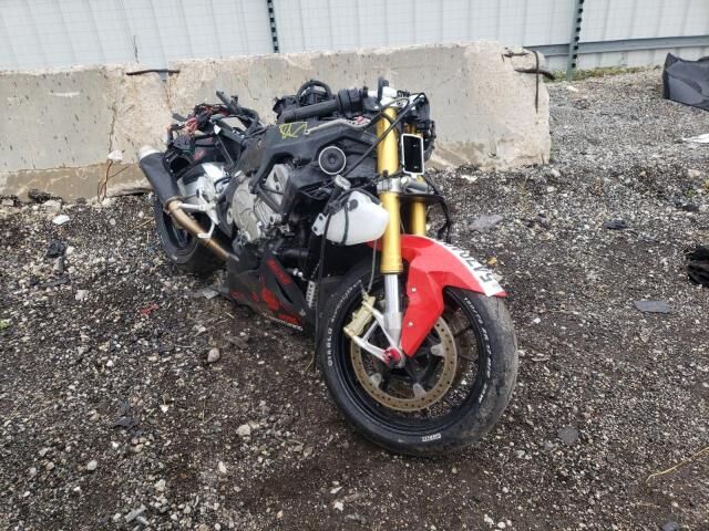 BMW S 1000 RR