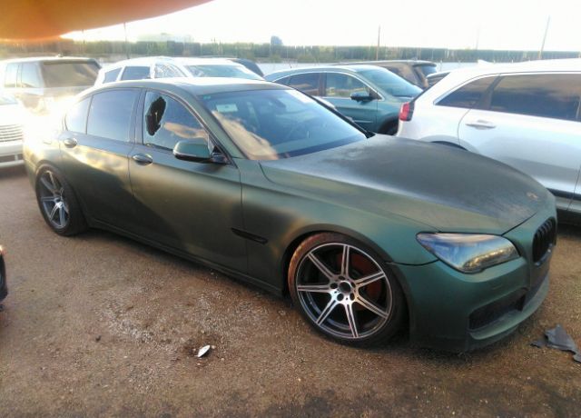 BMW 740i