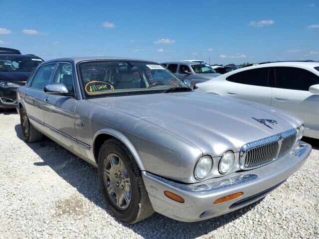 Jaguar Vanden Plas