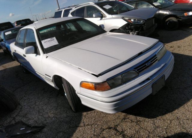 Ford Crown Victoria