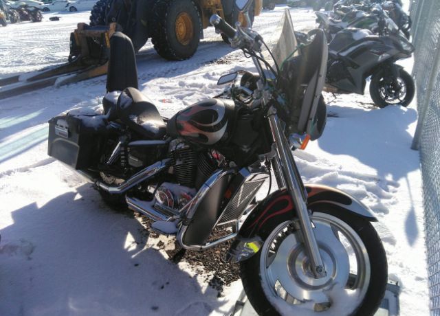 Honda VT1100C2 (SHADOW SABRE)
