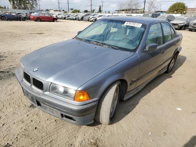 BMW 325i