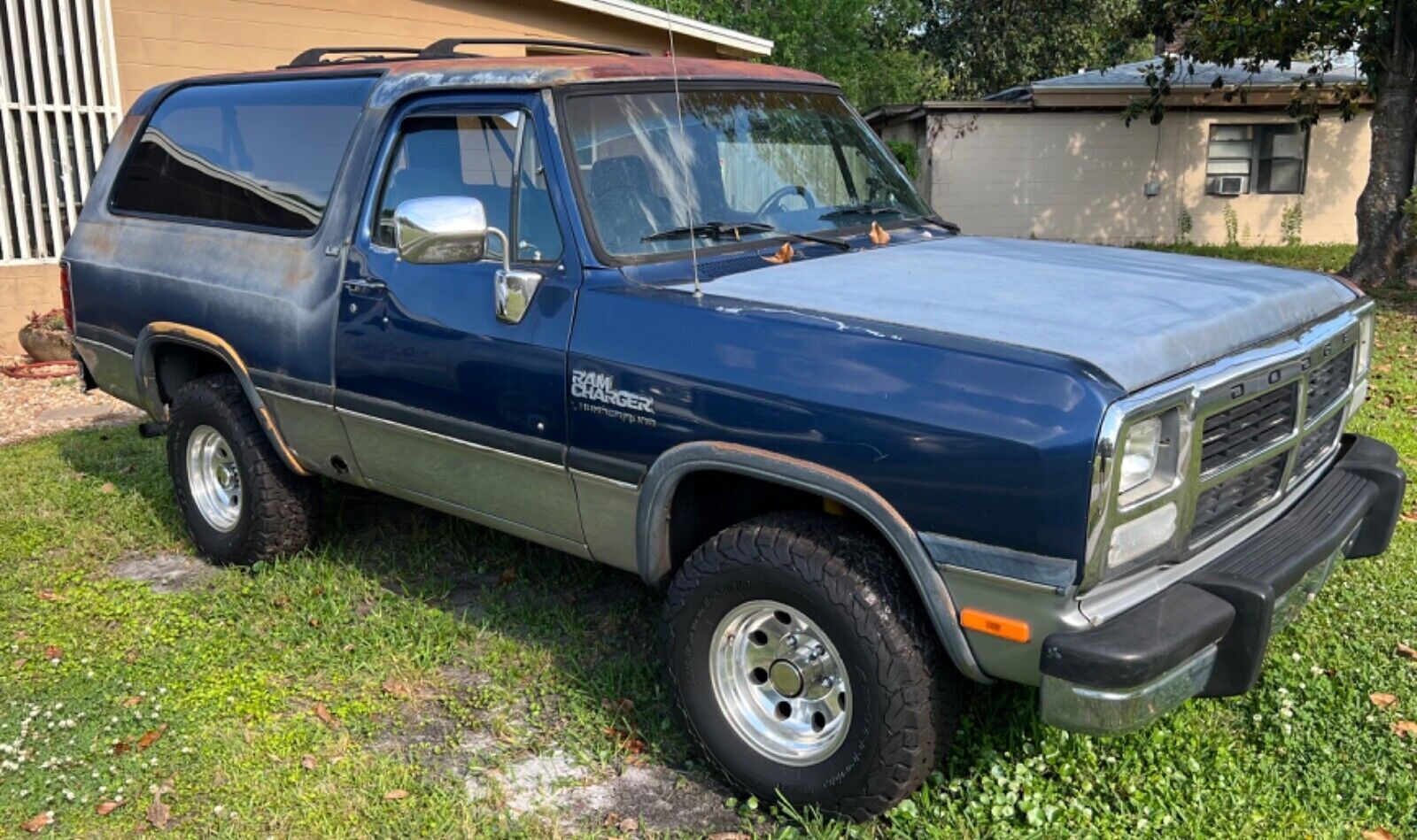 Dodge Ramcharger