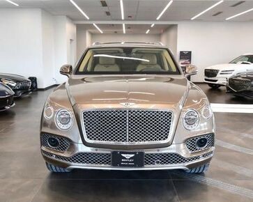 2017 BENTLEY Bentayga - License Plate